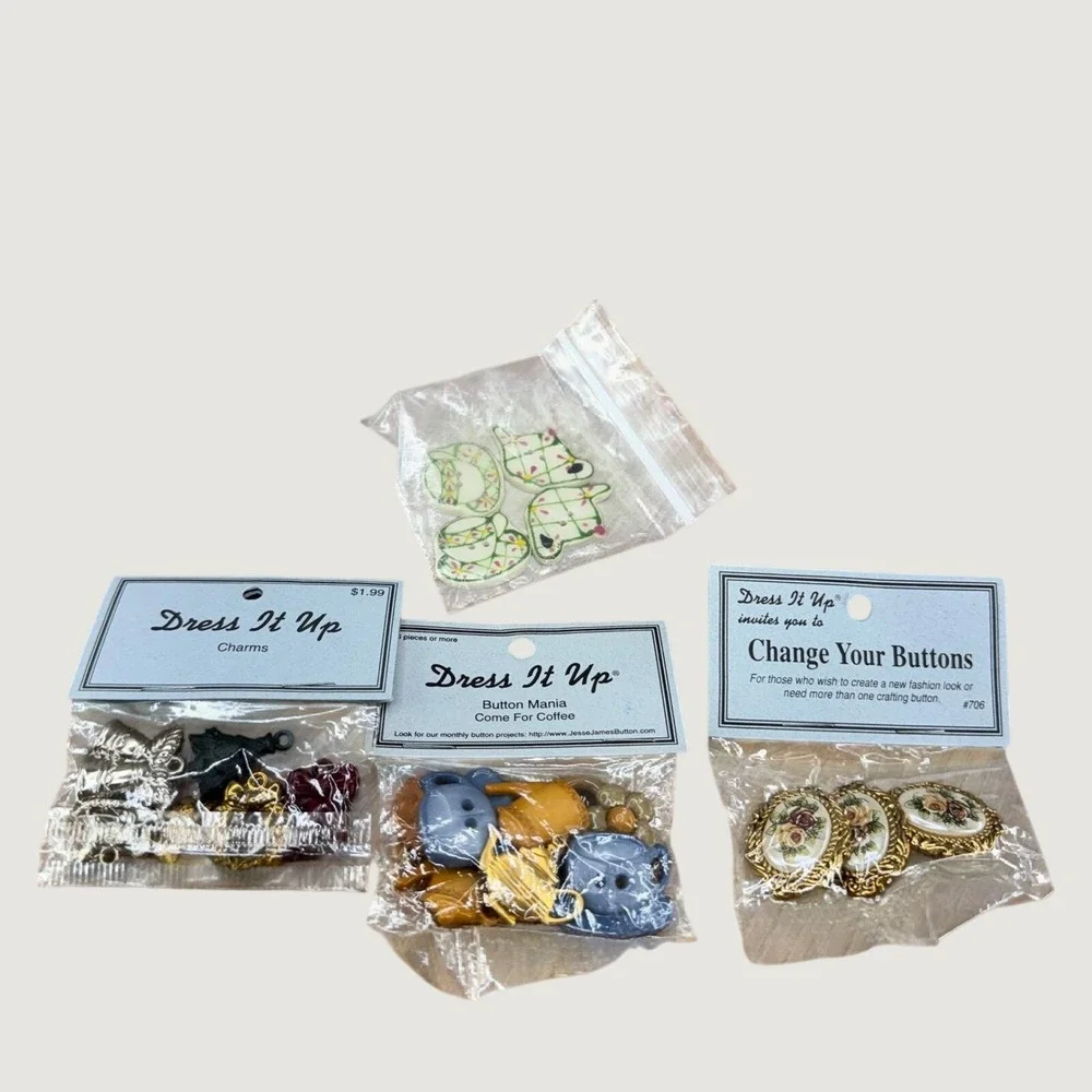 Dress It Up Novelty Buttons Charms Lot OS Multicolor Teapot Floral‎ Crafting